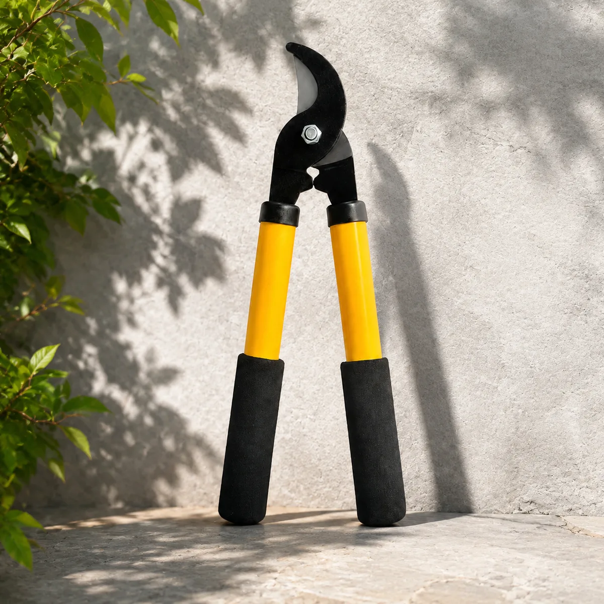 Portable Cordless SK5 Blade Pruning Scissors Industrial Folding Fruit Tree Branches Flowers Shears PTFE Coated Steel image 4